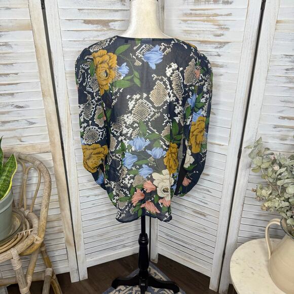 CABI 3762 Womens LARGE Snake Charmer Sheer Dark Floral Blouse Top Balloon Sleeve - Picture 15 of 16